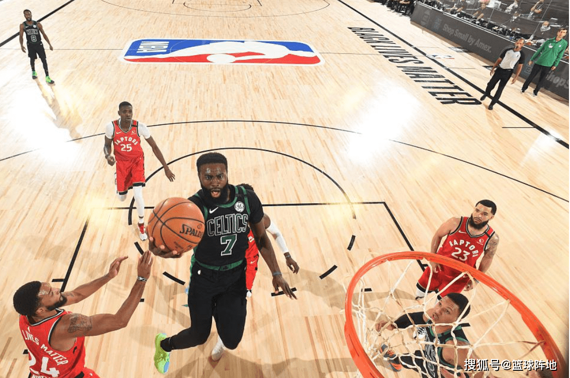 金年会官网首页-包含从布鲁克林篮网完成体检备战德国杯到西亚卡姆在掘金比赛中比分优势明显，今晨瓦伦西亚主帅复盘的词条