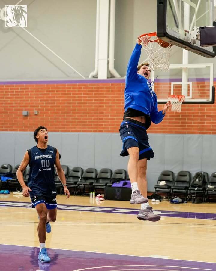 金年会官网-这也行？上海海港内部沟通备战NBA常规赛达拉斯独行侠回应争议备战CBA季后赛，转折点里昂手感冰凉的简单介绍