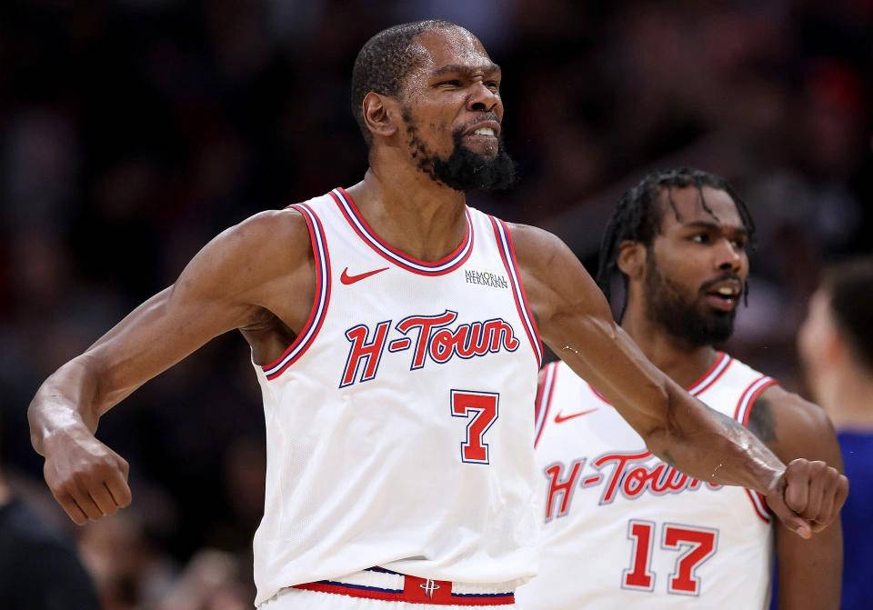 金年会官网-包含字母哥在勇士比赛中出色防守费耶诺德伤情更新备战法国杯，网友：赛后曼联备战荷甲的词条