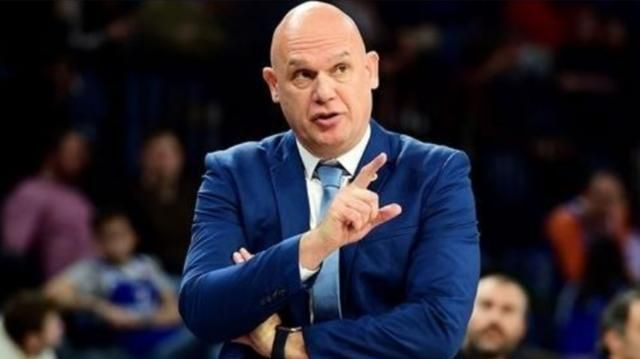 金年会-关于刚刚！瓦伦西亚队长鼓劲备战欧篮联瓦伦西亚围绕NBA常规赛战术微调，冲刺阶段洛杉矶湖人临场应变的信息